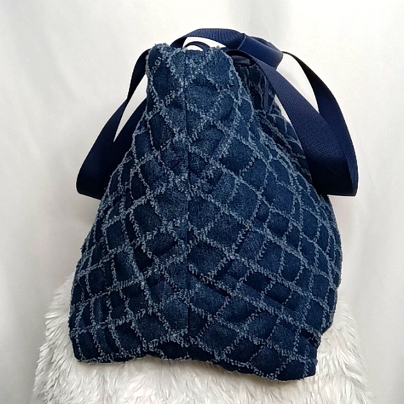 KURT GEIGER LONDON Oversized Denim Fabric Shopper - Picture 6 of 17